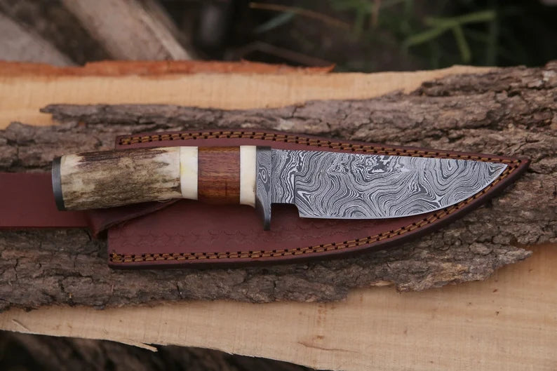 Handmade Damascus Steel Skinner Knife Stag Handle Hunting Knife Birthday Gift Wedding Anniversary Gift for Men Gift For your Beloved.