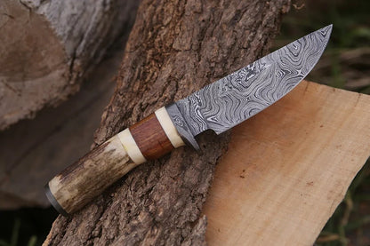 Handmade Damascus Steel Skinner Knife Stag Handle Hunting Knife Birthday Gift Wedding Anniversary Gift for Men Gift For your Beloved.