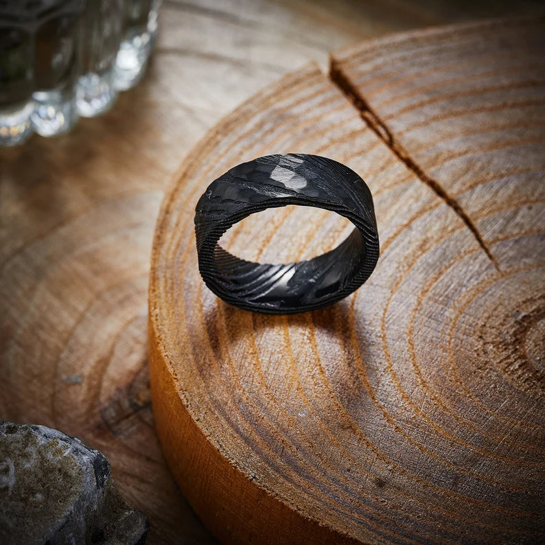 8mm Black Hammered Damascus Ring, Damascus Wedding Bands, Engagement Ring, Unique Men Women Ring, Promise Ring For Him