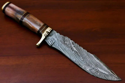 Hand Made Damascus Blade Bowie Hunting Knife - Brass Guard - Fixed Blade Damascus Knives for Men