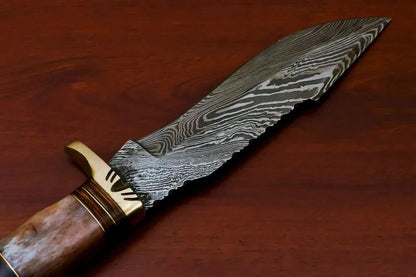 Hand Made Damascus Blade Bowie Hunting Knife - Brass Guard - Fixed Blade Damascus Knives for Men